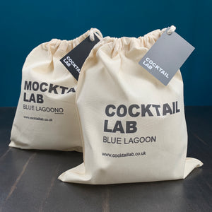 Blue LagooNO Mocktail Kit & Crisps Gift Bag